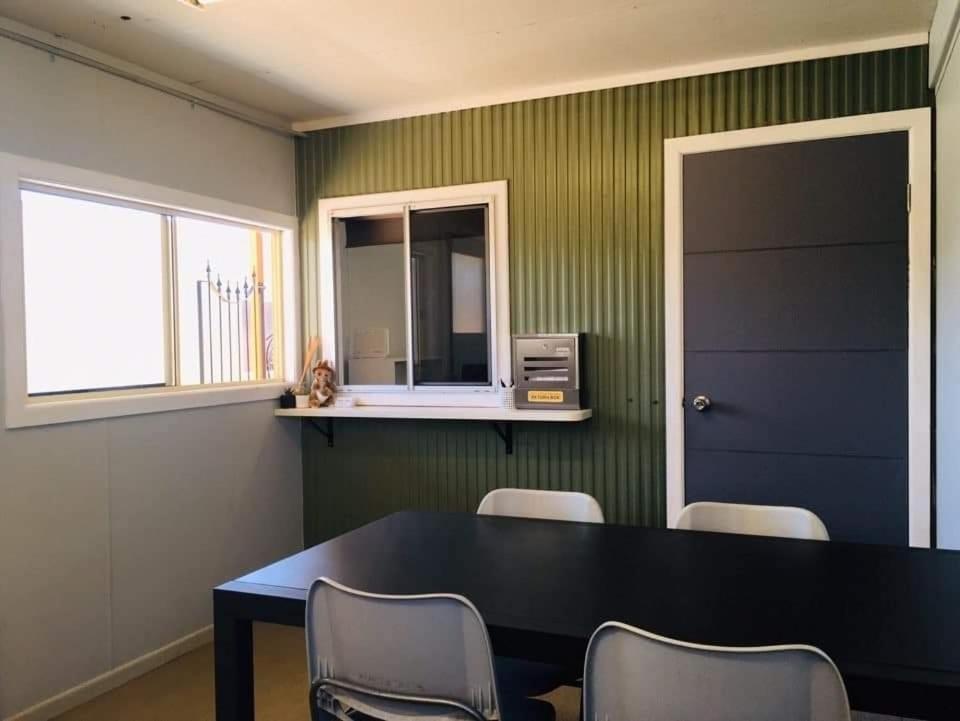 Hostel Palm Tree Backpackers Bundaberg Zewnętrze zdjęcie